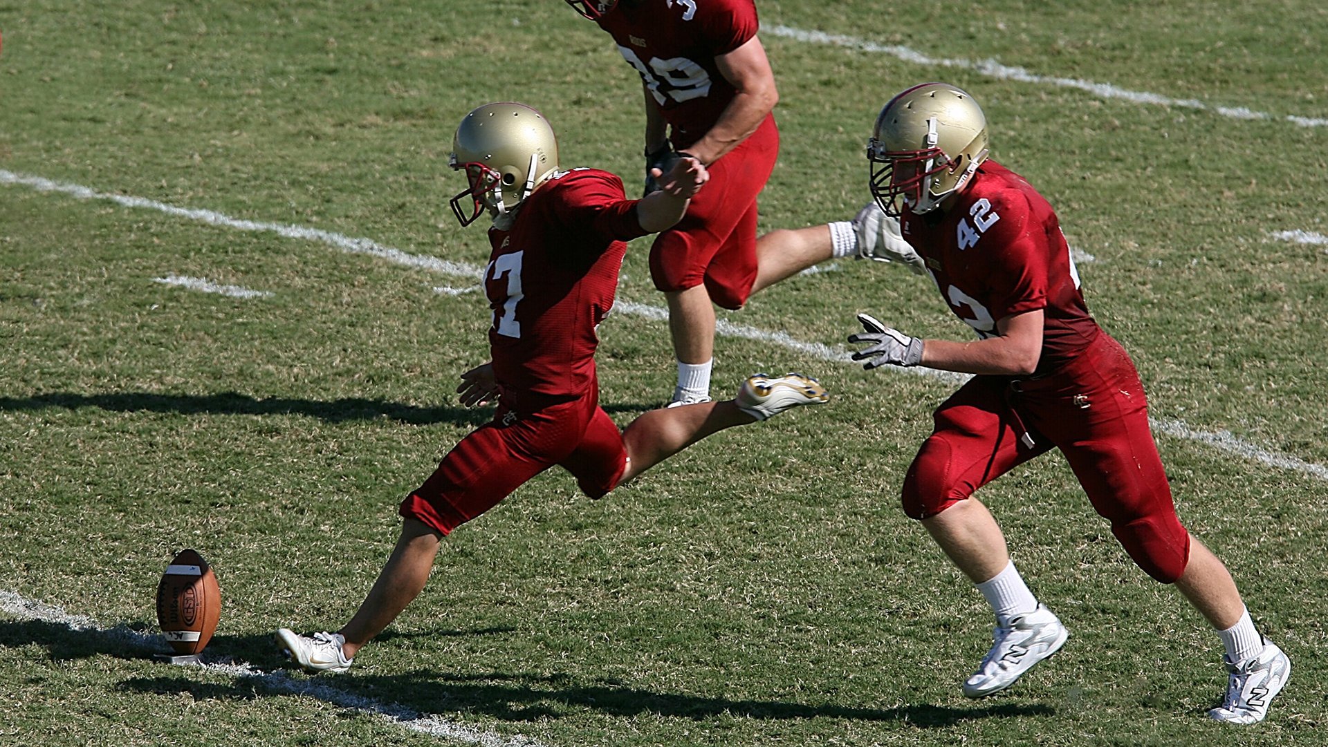 德甲引入VR技术，推动虚拟观赛新纪元，德甲官方解说